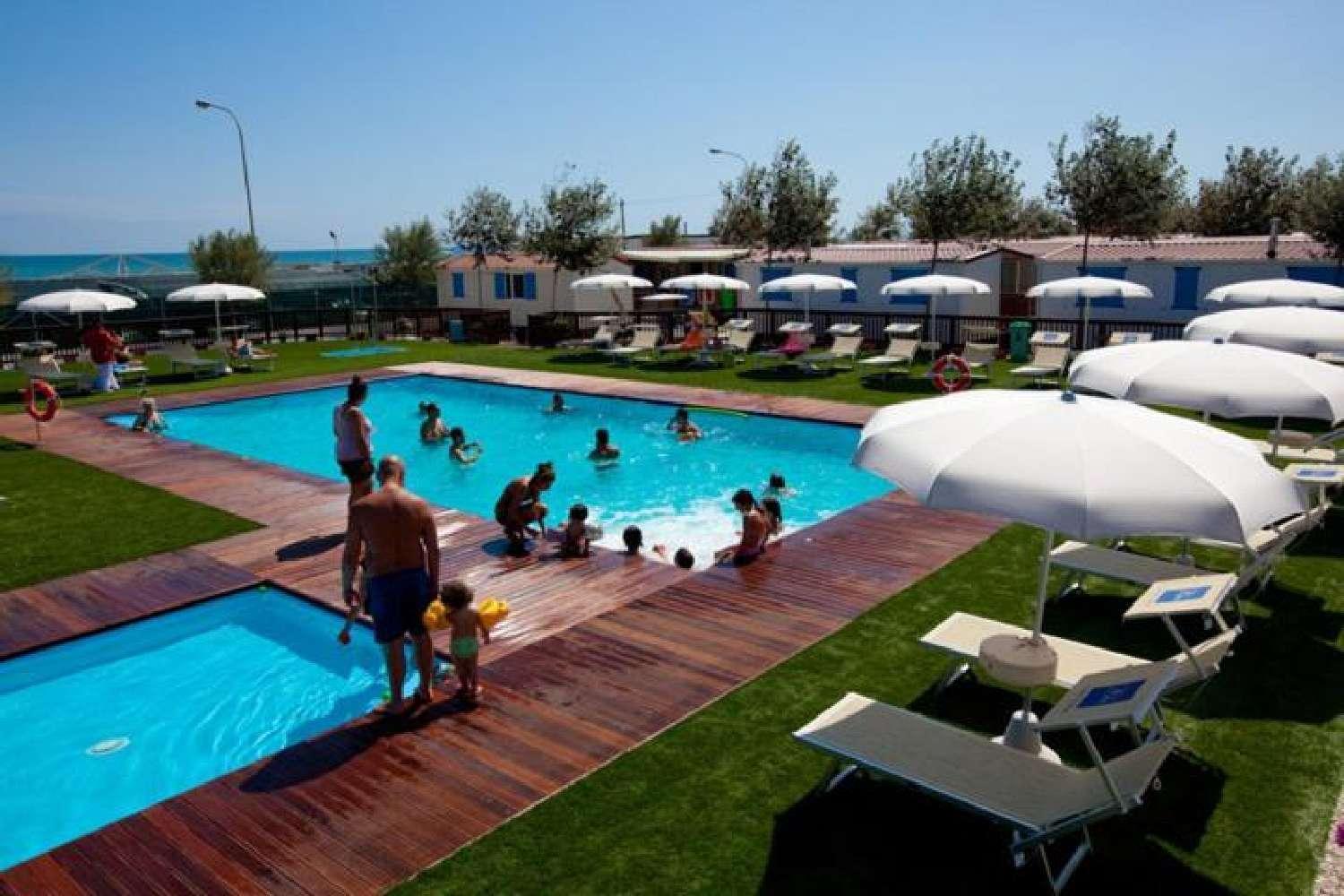 Camping Blu Fantasy Senigallia Eksteriør billede